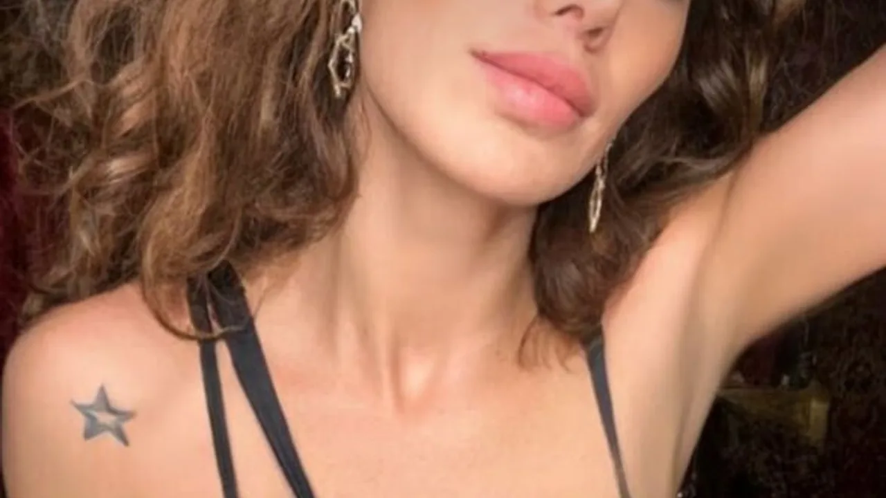 Ceyda Ersoy onlyfans gizli çekim porno izle